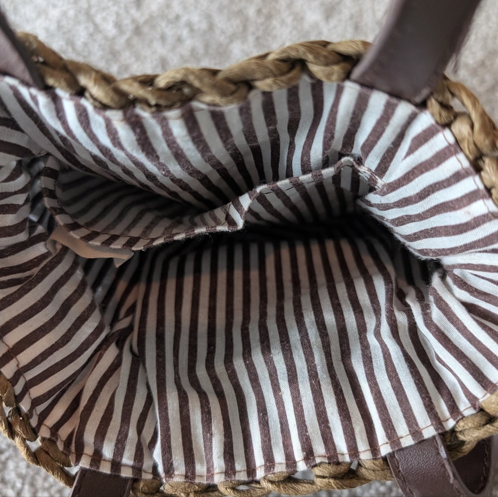 Straw Mini Bucket Back - Picture 6 of 8